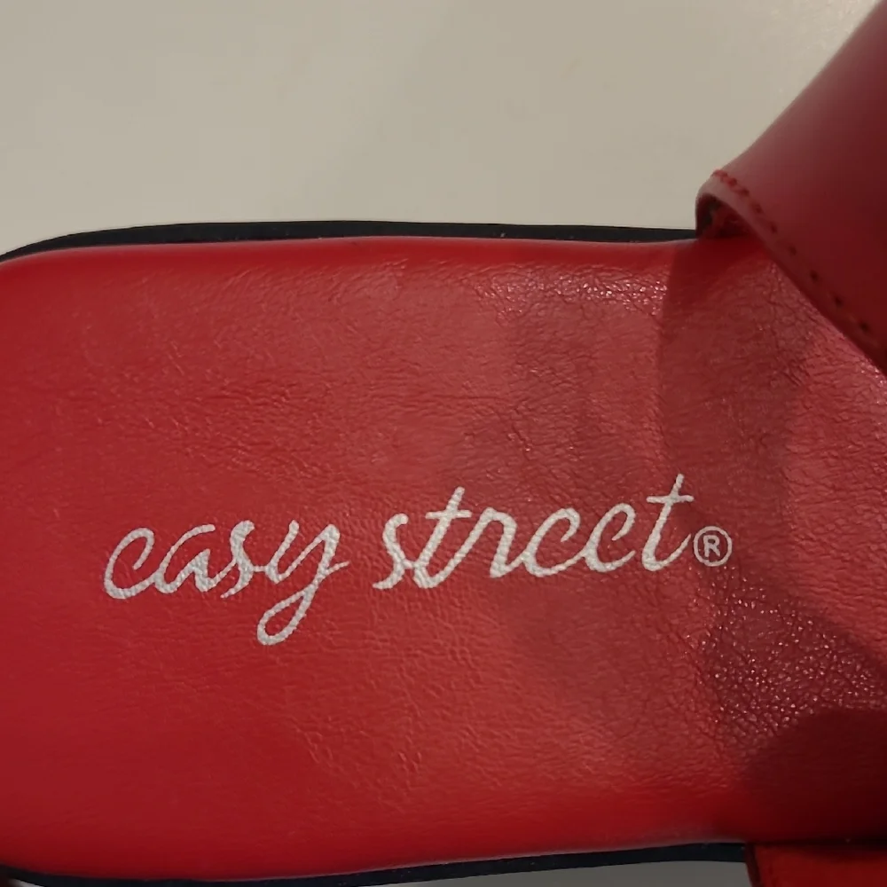 Easy Street Soft Red slingback Wedge Sandals Block Heels Ankle Strap Retro NWOT